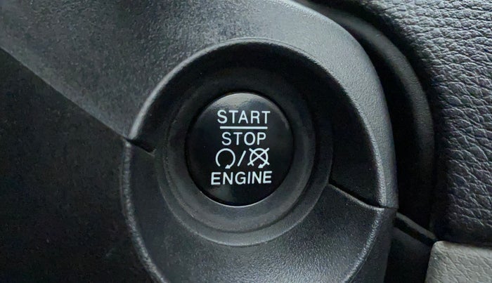 2017 Jeep Compass LIMITED (O) 1.4 PETROL AT, Petrol, Automatic, 65,277 km, Keyless Start/ Stop Button