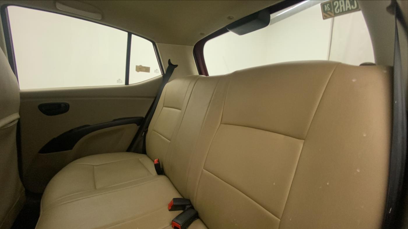2015 Hyundai i10 MAGNA 1.1, Petrol, Manual, 22,343 km, Right Side Rear Door Cabin