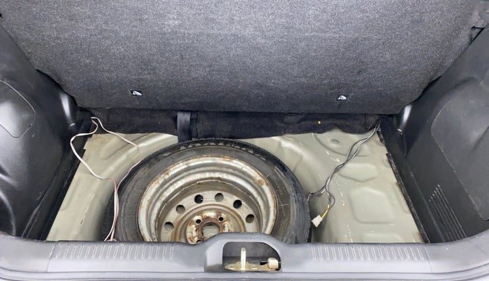 2018 Maruti Swift LXI, Petrol, Manual, 19,684 km, Boot Inside