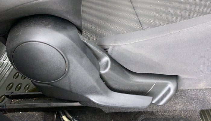 2018 Maruti Swift LXI, Petrol, Manual, 19,684 km, Driver Side Adjustment Panel