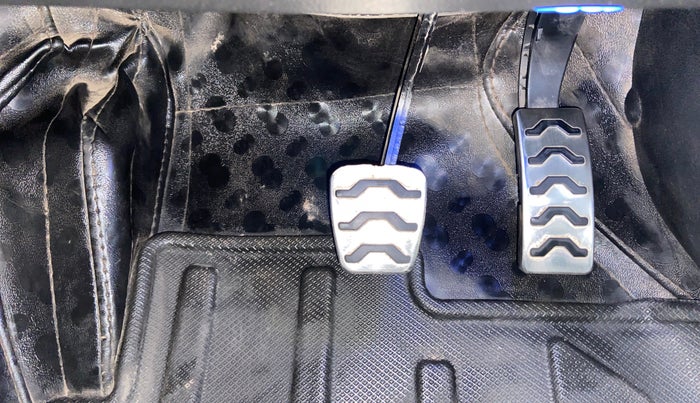 2021 Hyundai NEW I20 Asta 1.0 GDI Turbo IMT, Petrol, Manual, 41,240 km, Pedals