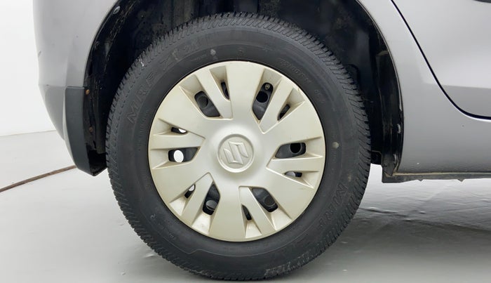 2014 Maruti Swift VXI, Petrol, Manual, 47,278 km, Right Rear Wheel