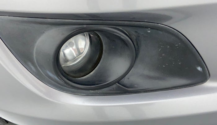 2014 Maruti Swift VXI, Petrol, Manual, 47,278 km, Right fog light - Not working