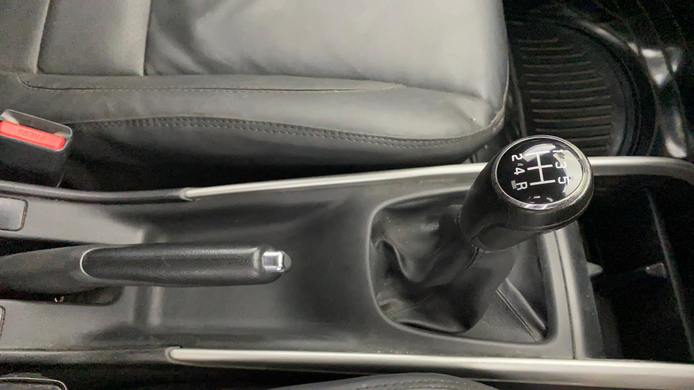 2018 Maruti Baleno DELTA PETROL 1.2, Petrol, Manual, 87,170 km, Gear Lever