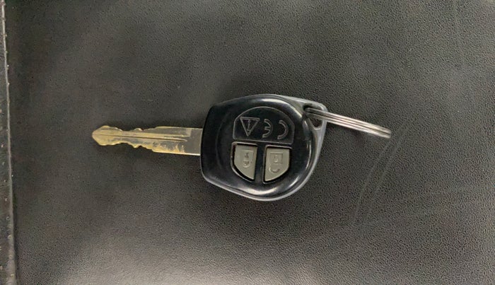 2018 Maruti Baleno DELTA PETROL 1.2, Petrol, Manual, 87,170 km, Key Close Up