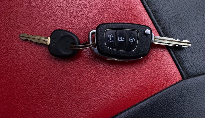 2015 Hyundai Elite i20 MAGNA 1.2, Petrol, Manual, 40,311 km, Key Close Up