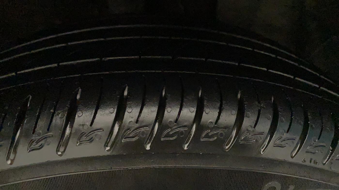 2021 Hyundai VENUE SX 1.0 TURBO IMT, Petrol, Manual, 13,101 km, Left Front Tyre Tread