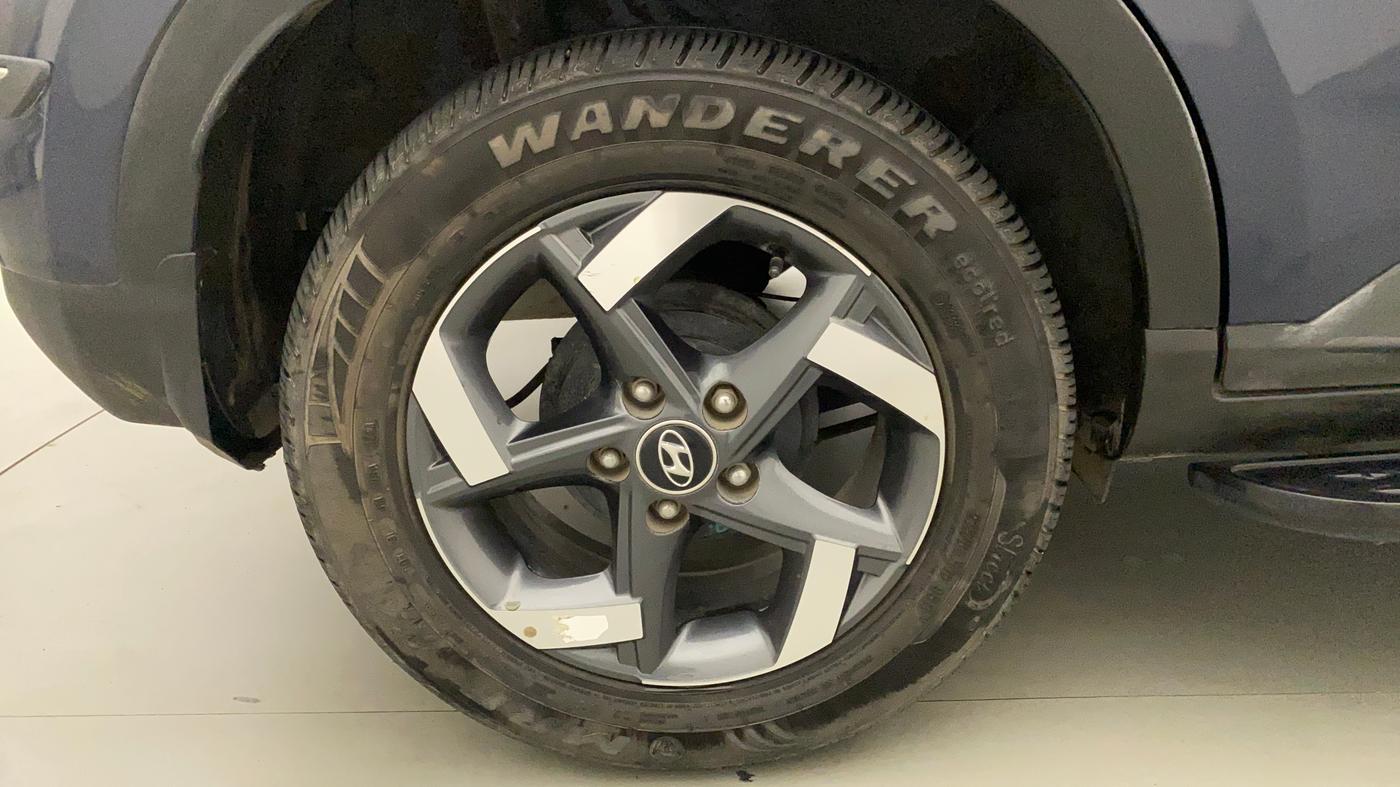 2021 Hyundai VENUE SX 1.0 TURBO IMT, Petrol, Manual, 13,101 km, Right Rear Wheel