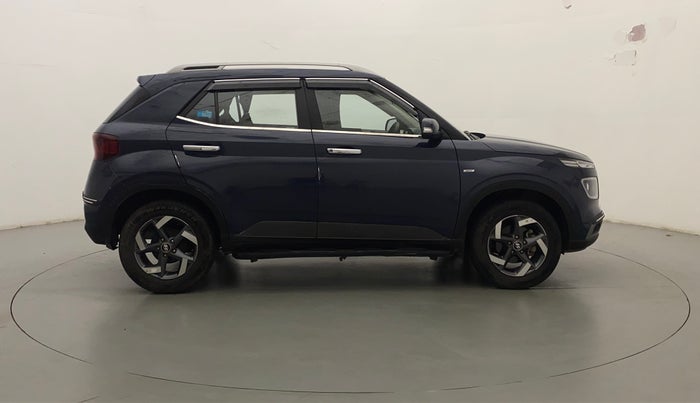 2021 Hyundai VENUE SX 1.0 TURBO IMT, Petrol, Manual, 13,101 km, Right Side