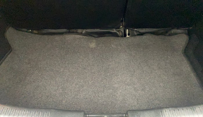 2019 Maruti IGNIS ALPHA 1.2, Petrol, Manual, 70,308 km, Boot Inside