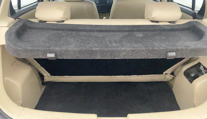 2014 Maruti Swift ZXI, Petrol, Manual, 78,007 km, Boot Inside