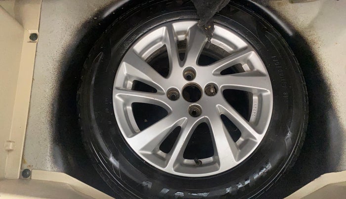 2014 Maruti Swift ZXI, Petrol, Manual, 78,007 km, Spare Tyre