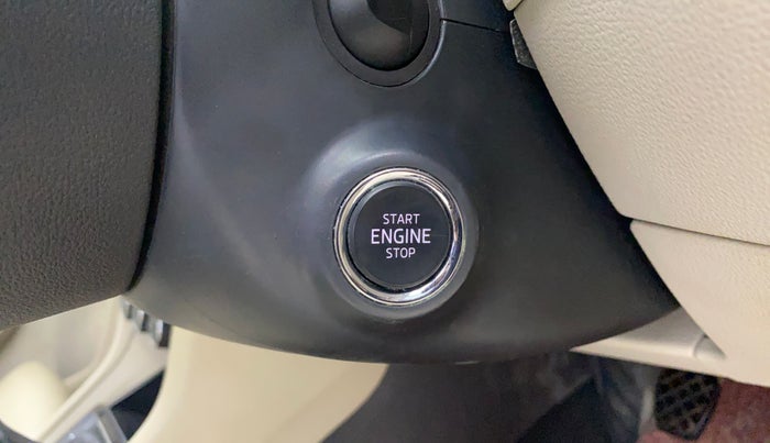 2016 Skoda Superb STYLE 1.8 TSI MT, Petrol, Manual, 48,474 km, Keyless Start/ Stop Button