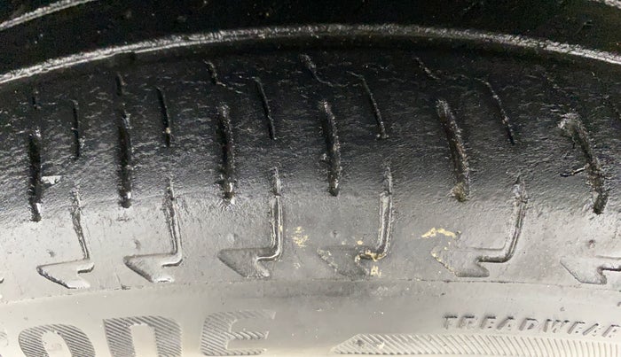 2020 Maruti IGNIS ZETA 1.2 AMT, Petrol, Automatic, 40,179 km, Left Front Tyre Tread