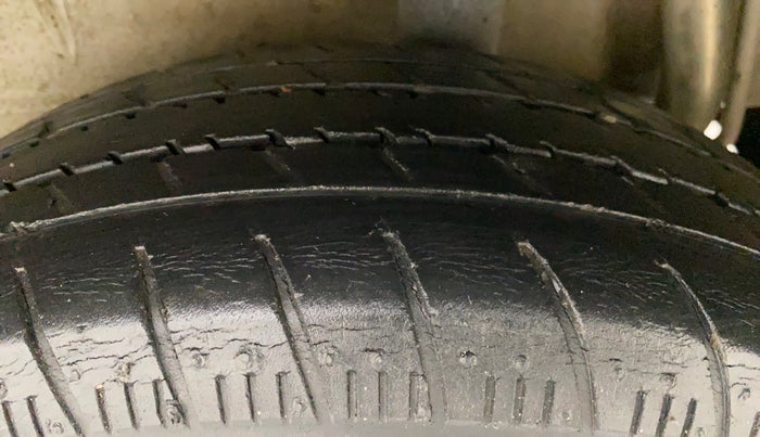 2015 Maruti Celerio VXI AMT, Petrol, Automatic, 36,481 km, Left Rear Tyre Tread