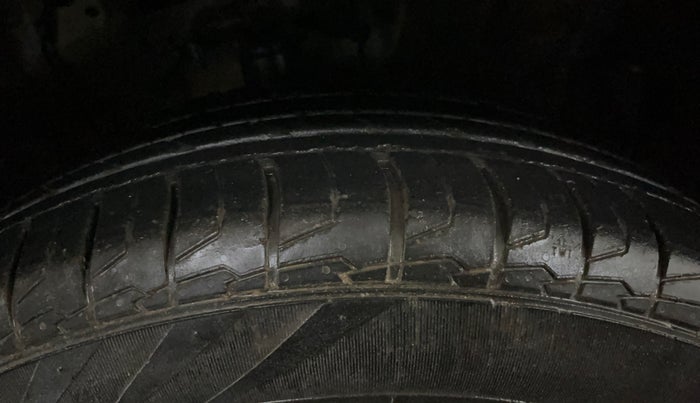 2020 Hyundai Creta SX (O) 1.4 TURBO DCT, Petrol, Automatic, 28,568 km, Right Front Tyre Tread