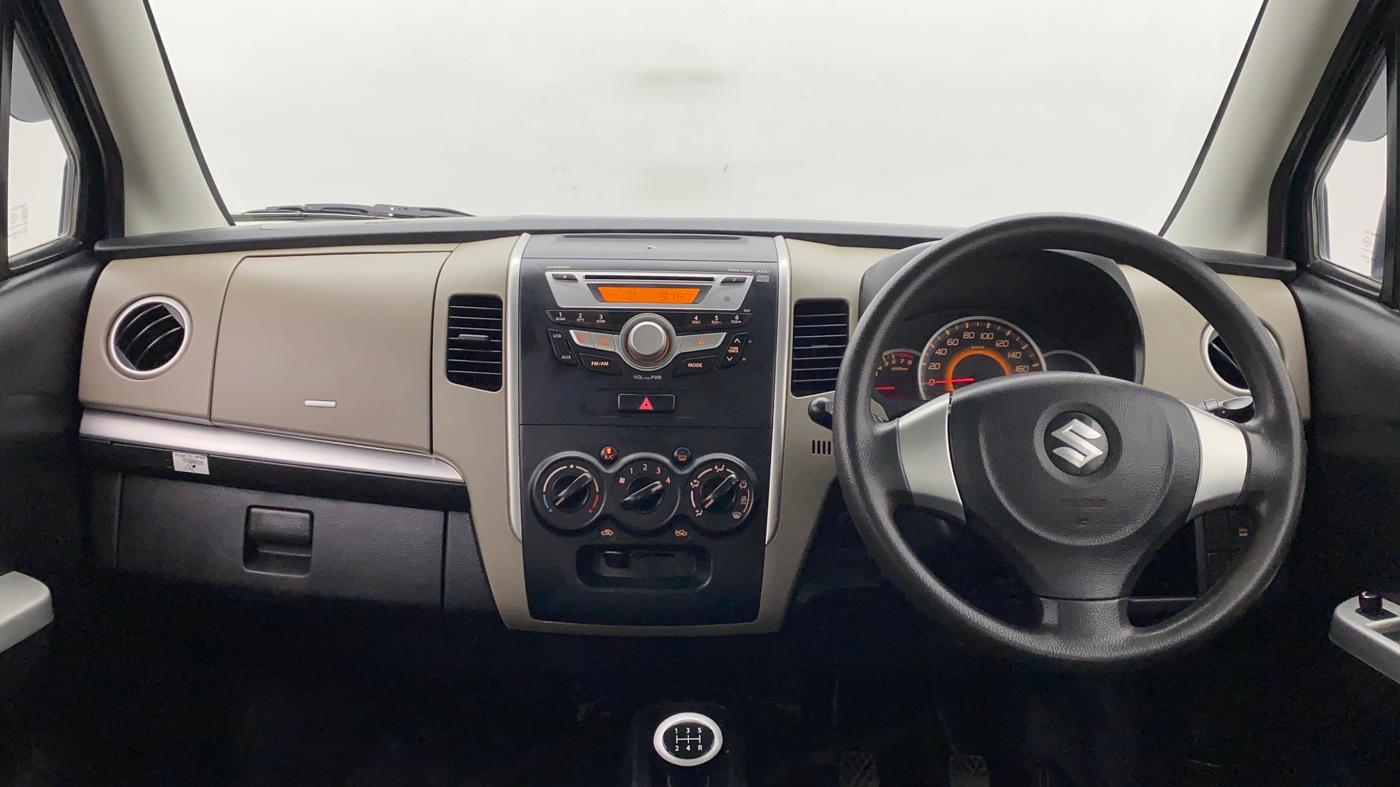 2016 Maruti Wagon R 1.0 VXI OPT, Petrol, Manual, 80,190 km, Dashboard