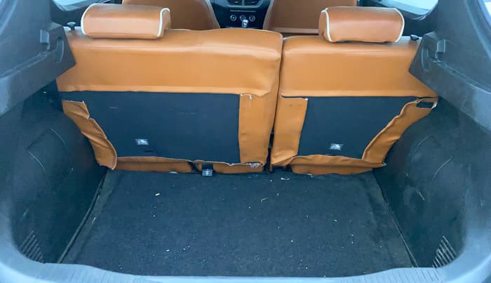 2021 Renault Kiger RXZ AMT DUAL TONE, Petrol, Automatic, 68,250 km, Boot Inside