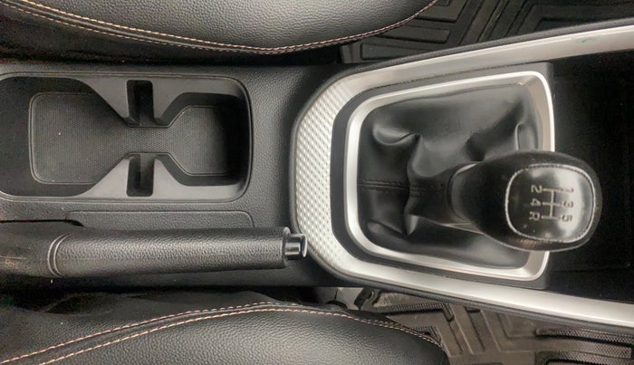 2022 KIA SONET HTK PLUS 1.2, Petrol, Manual, 61,546 km, Gear Lever