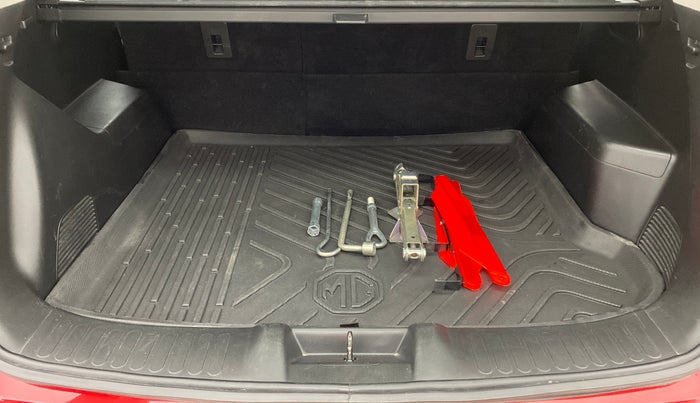 2019 MG HECTOR SMART DIESEL, Diesel, Manual, 49,686 km, Boot Inside