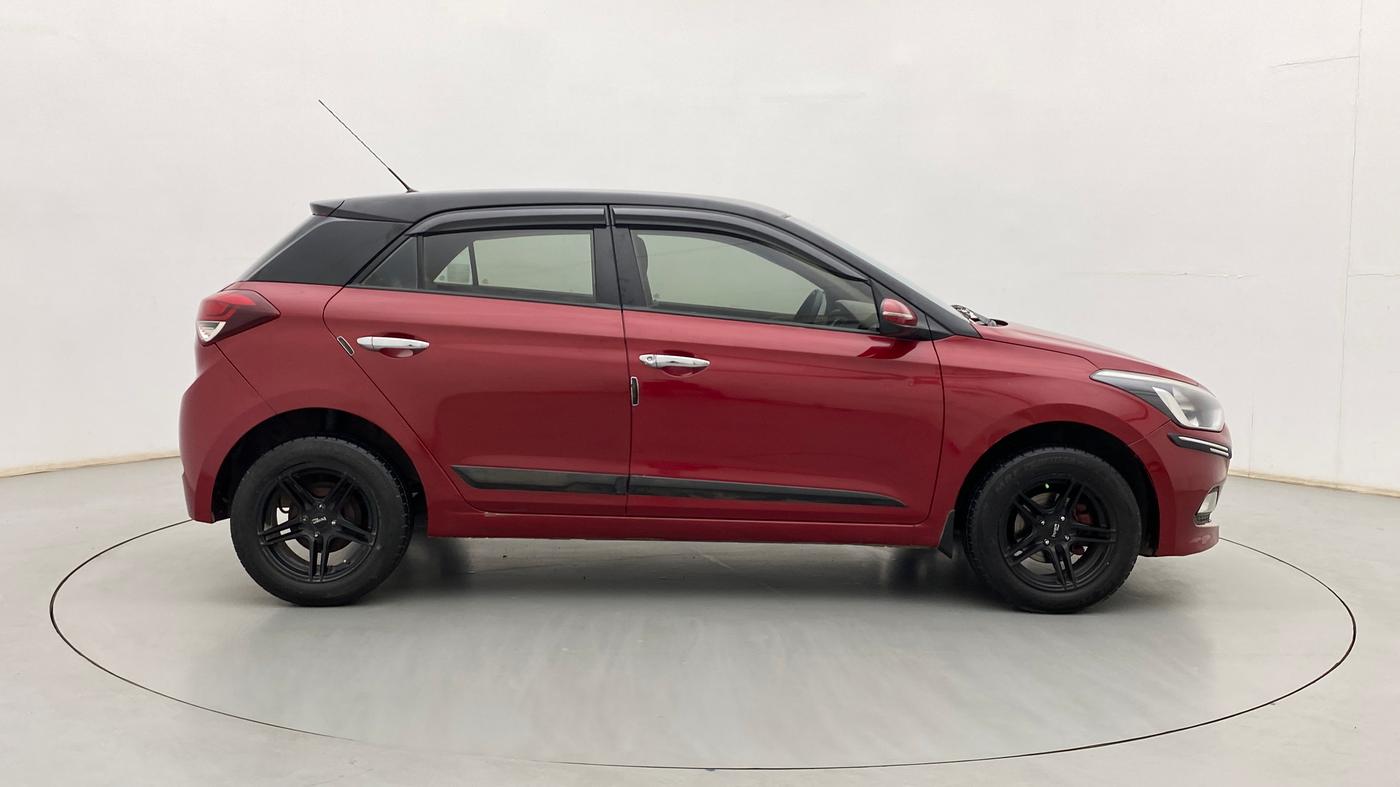 2016 Hyundai Elite i20 SPORTZ 1.2, Petrol, Manual, 1,15,944 km, Right Side View