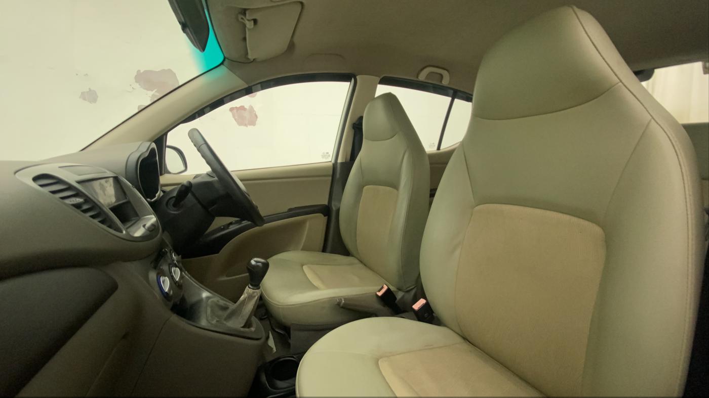 2011 Hyundai i10 MAGNA 1.1, Petrol, Manual, 79,329 km, Right Side Front Door Cabin