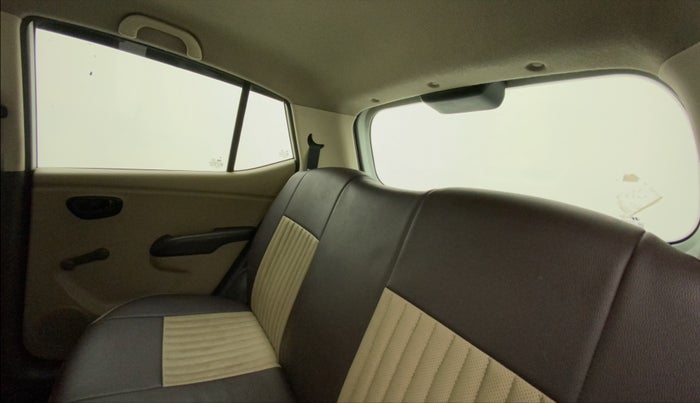2013 Hyundai i10 ERA 1.1 IRDE, CNG, Manual, 68,648 km, Right Side Rear Door Cabin