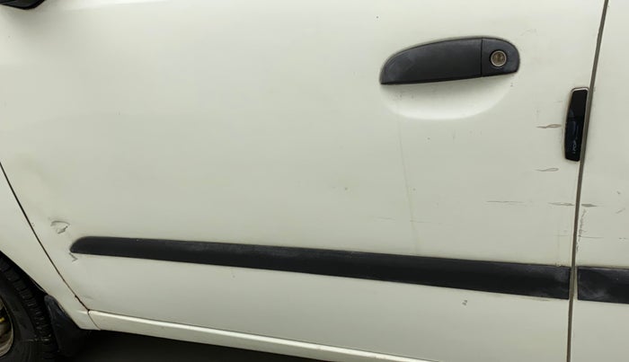 2013 Hyundai i10 ERA 1.1 IRDE, CNG, Manual, 68,648 km, Front passenger door - Slightly dented