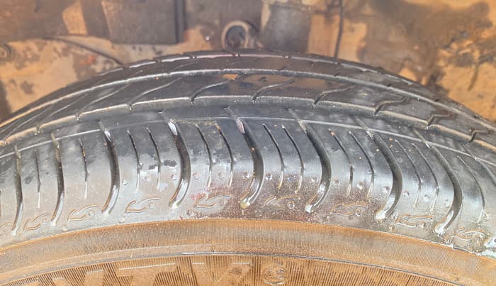 2019 Honda Amaze 1.2L I-VTEC VX, Petrol, Manual, 32,191 km, Left Front Tyre Tread