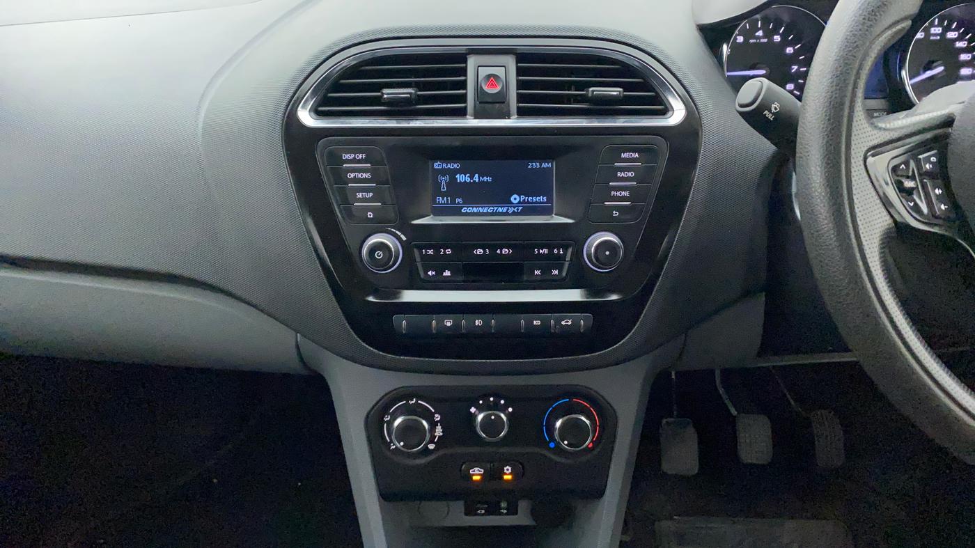 2018 Tata TIGOR XZ PETROL, Petrol, Manual, 72,359 km, Air Conditioner
