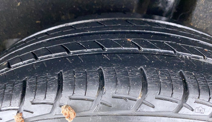 2018 Maruti Baleno DELTA 1.2 K12, Petrol, Manual, 79,821 km, Left Rear Tyre Tread