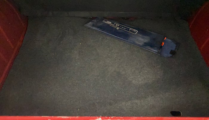 2016 Renault Kwid RXT 0.8, Petrol, Manual, 30,994 km, Boot Inside