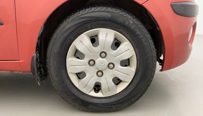 2010 Hyundai i10 MAGNA 1.1, Petrol, Manual, 1,46,275 km, Right Front Wheel