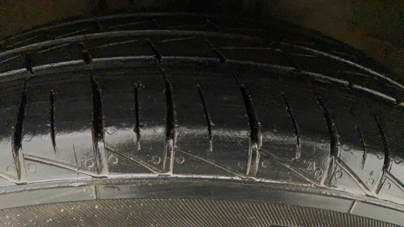 2020 Maruti Alto LXI OPT CNG, CNG, Manual, 14,858 km, Right Front Tyre Tread