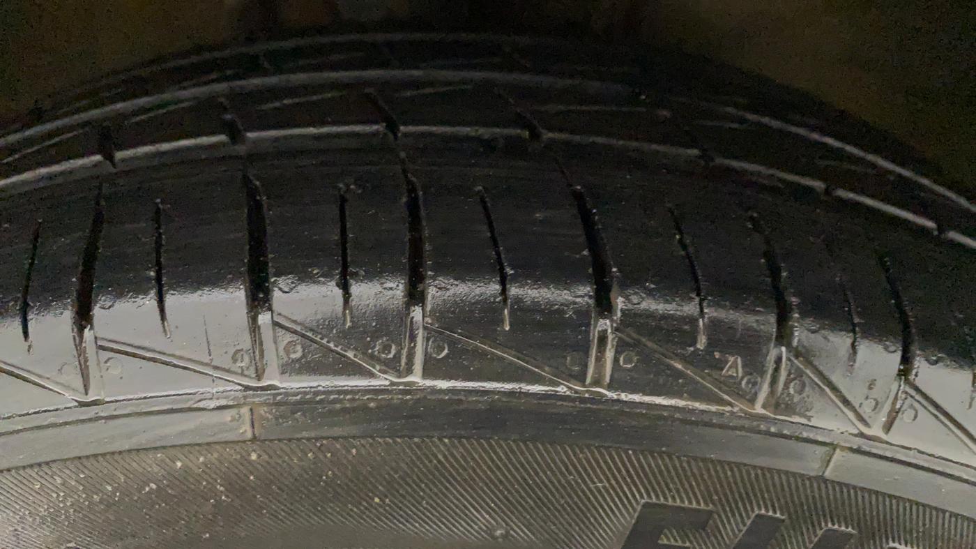 2020 Maruti Alto LXI OPT CNG, CNG, Manual, 14,858 km, Left Rear Tyre Tread
