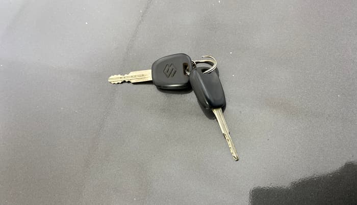 2015 Maruti Alto K10 VXI, Petrol, Manual, 2,937 km, Key Close Up