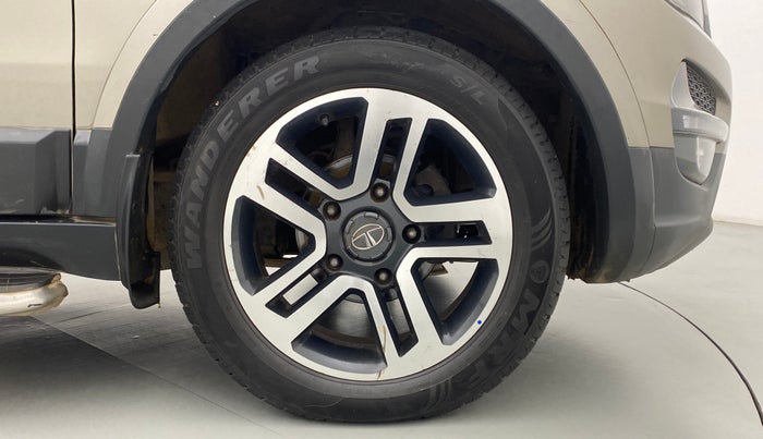 2017 Tata Hexa Varicor 400 XT, Diesel, Manual, 73,858 km, Right Front Wheel