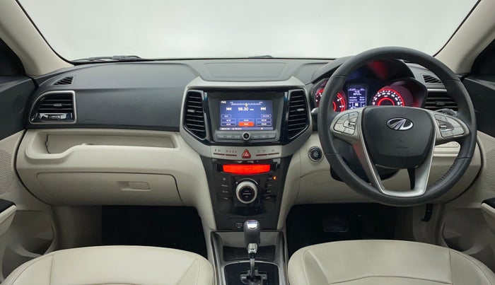 2021 Mahindra XUV300 W8 (O) 1.2 PETROL AMT, Petrol, Automatic, 27,952 km, Dashboard