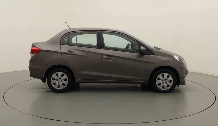 2015 Honda Amaze 1.2L I-VTEC SX, Petrol, Manual, 26,400 km, Right Side