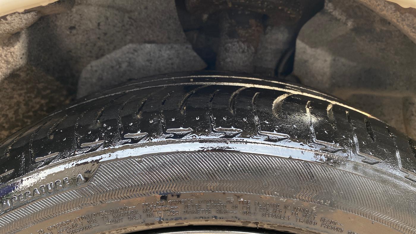 2019 Ford Ecosport TITANIUM 1.0L ECOBOOST SPORTS(SUNROOF), Petrol, Manual, 1,16,779 km, Left Front Tyre Tread