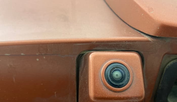 2024 Mahindra XUV700 AX 7 LUXURY P AT 7 STR, Petrol, Automatic, 28,763 km, Parking Camera