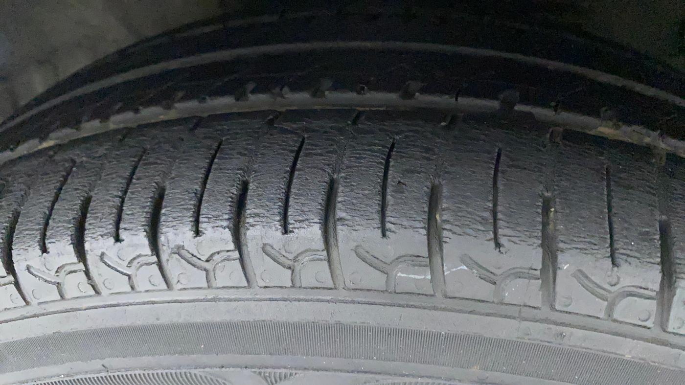2019 Hyundai NEW SANTRO SPORTZ AMT, Petrol, Automatic, 34,008 km, Right Front Tyre Tread