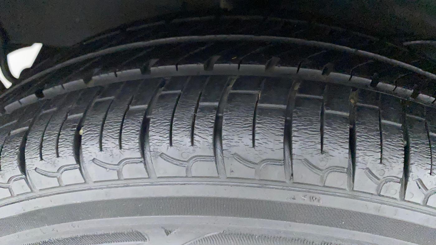 2019 Hyundai NEW SANTRO SPORTZ AMT, Petrol, Automatic, 34,008 km, Right Rear Tyre Tread