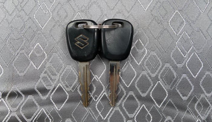 2018 Maruti Alto 800 LXI, CNG, Manual, 57,559 km, Key Close Up