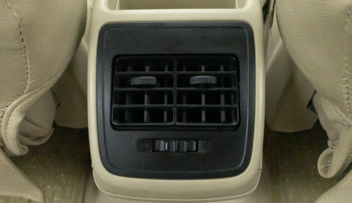 2017 Maruti Dzire ZDI Plus, Diesel, Manual, 78,627 km, Rear AC Vents