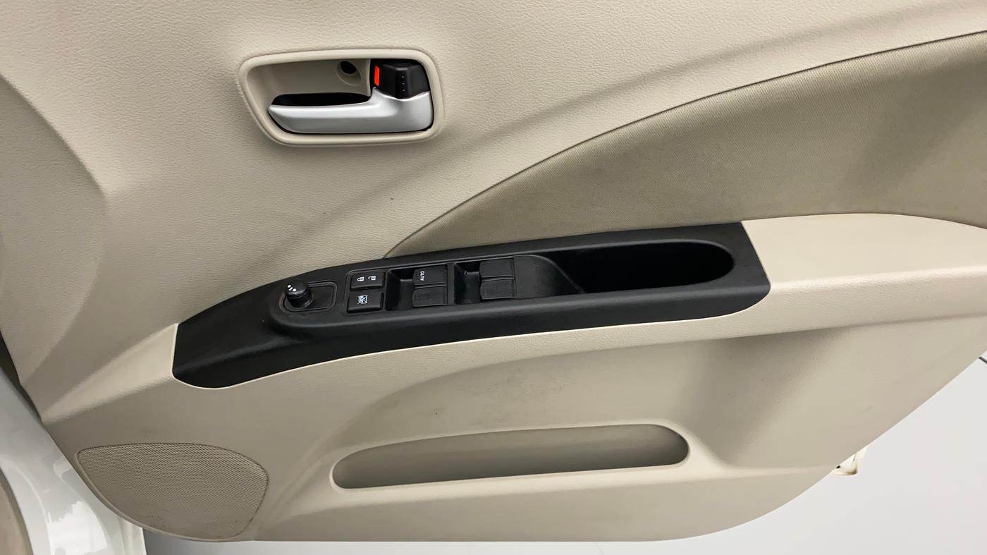 2021 Maruti Celerio ZXI (O), Petrol, Manual, 8,225 km, Driver Side Door Panels Control
