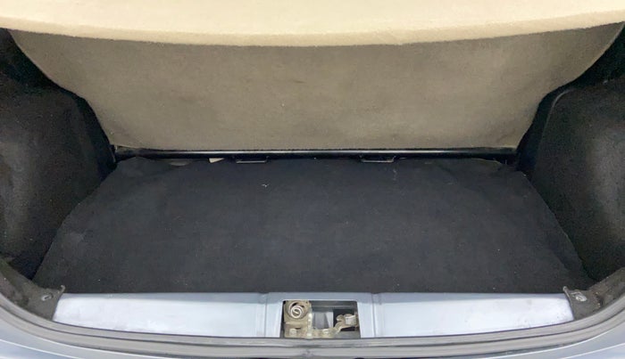 2013 Toyota Etios Liva GD exclusive, Diesel, Manual, 99,267 km, Boot Inside