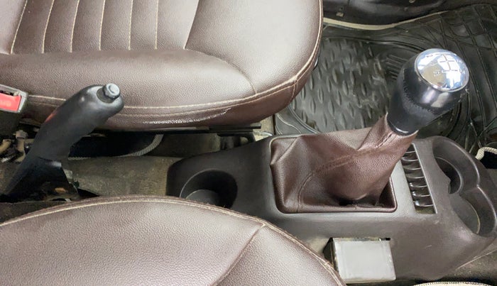 2013 Hyundai Santro Xing GLS, CNG, Manual, 81,527 km, Gear Lever