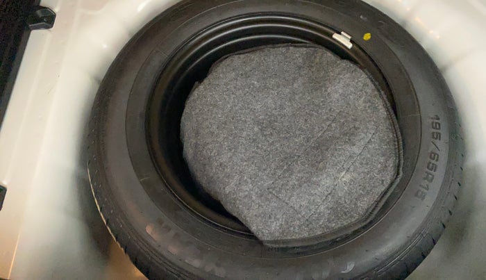 2022 KIA SONET HTX 1.0 DCT, Petrol, Automatic, 29,010 km, Spare Tyre