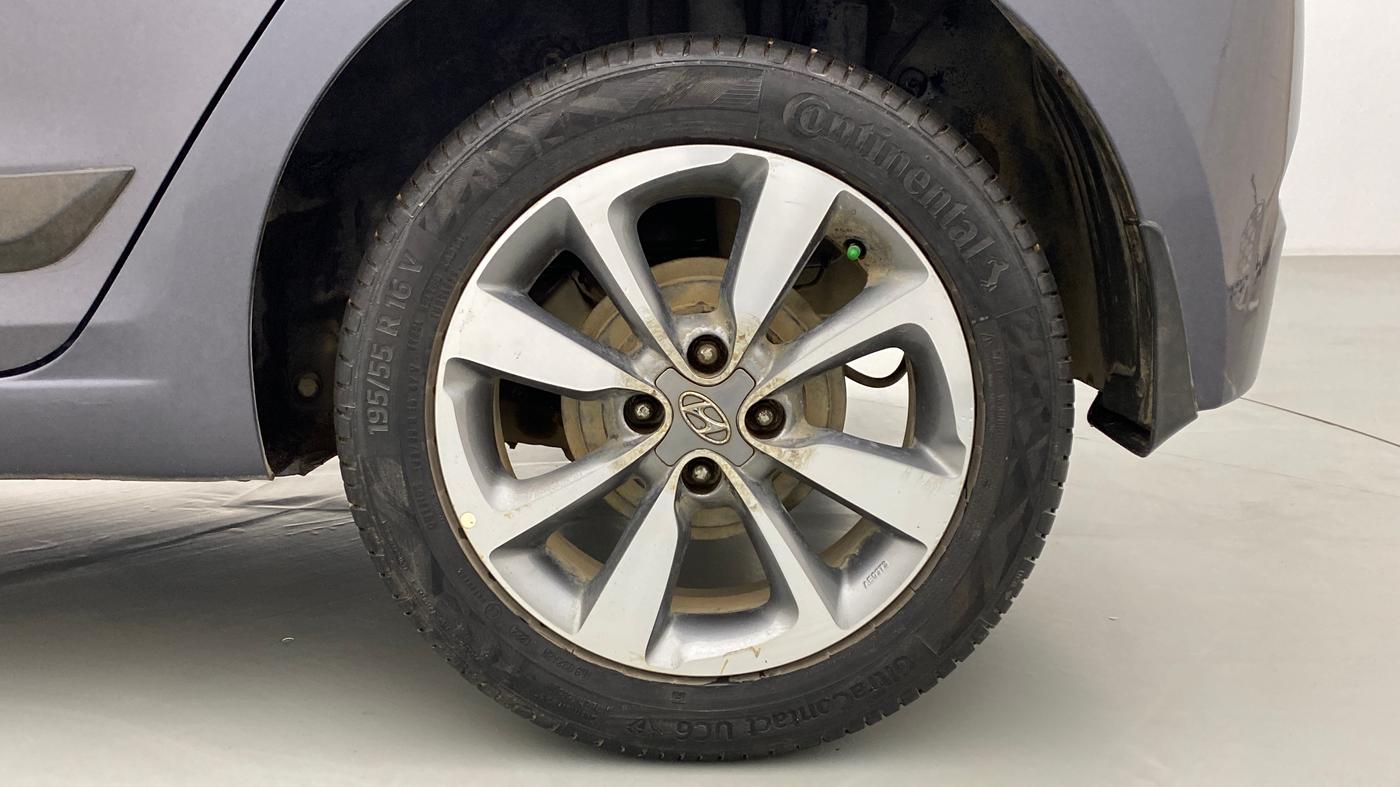 2016 Hyundai Elite i20 ASTA 1.2 (O), Petrol, Manual, 54,450 km, Left Rear Wheel